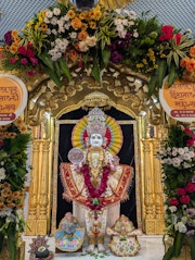 Jetalpur Temple Murti Darshan