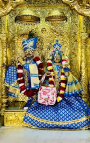 Jetalpur Temple Murti Darshan
