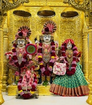 Jetalpur Temple Murti Darshan