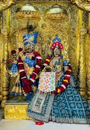 Jetalpur Temple Murti Darshan