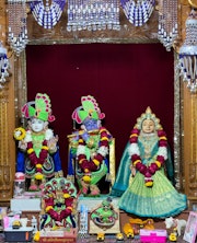 Jetalpur Temple Murti Darshan