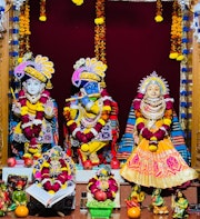 Jetalpur Temple Murti Darshan