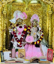 Jetalpur Temple Murti Darshan