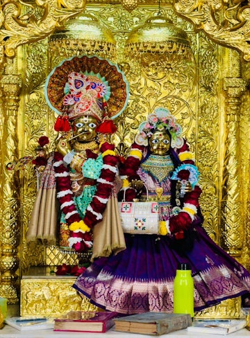Jetalpur Temple Murti Darshan