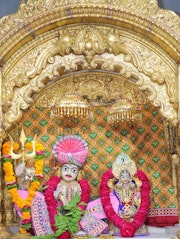 Junagadh Temple Murti Darshan