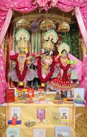 Junagadh Temple Murti Darshan