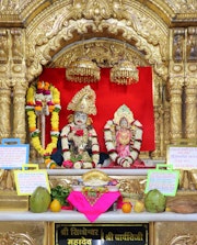 Junagadh Temple Murti Darshan