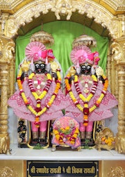 Junagadh Temple Murti Darshan