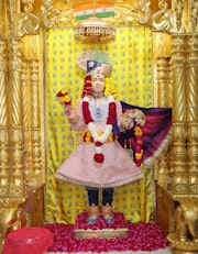 Junagadh Temple Murti Darshan