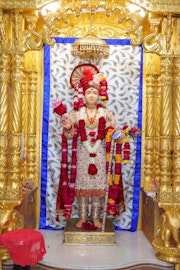 Junagadh Temple Murti Darshan