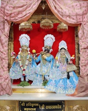 Junagadh Temple Murti Darshan