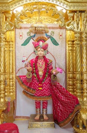 Junagadh Temple Murti Darshan