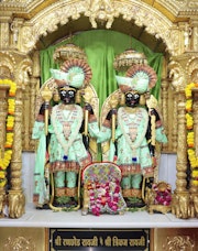 Junagadh Temple Murti Darshan