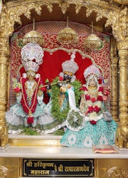 Junagadh Temple Murti Darshan