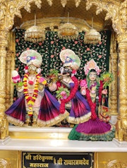 Junagadh Temple Murti Darshan