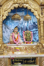 Junagadh Temple Murti Darshan