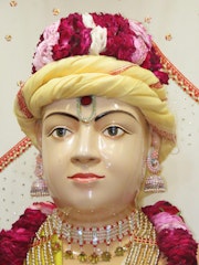 Junagadh Temple Murti Darshan