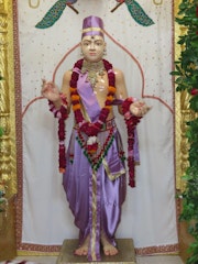 Junagadh Temple Murti Darshan