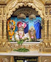Junagadh Temple Murti Darshan