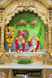 Junagadh Temple Murti Darshan