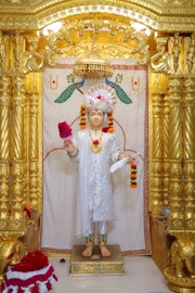 Junagadh Temple Murti Darshan