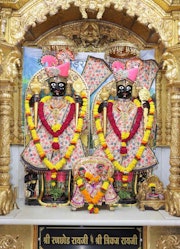 Junagadh Temple Murti Darshan