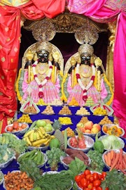 Junagadh Temple Murti Darshan