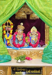 Junagadh Temple Murti Darshan