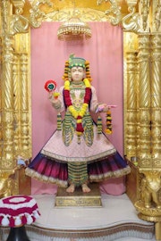 Junagadh Temple Murti Darshan