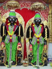 Junagadh Temple Murti Darshan