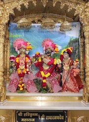 Junagadh Temple Murti Darshan