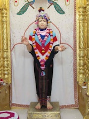 Junagadh Temple Murti Darshan