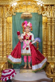 Junagadh Temple Murti Darshan
