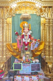 Junagadh Temple Murti Darshan
