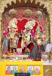 Junagadh Temple Murti Darshan