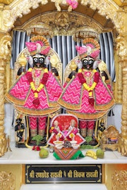 Junagadh Temple Murti Darshan