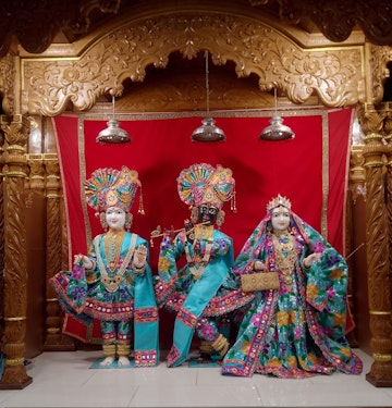 Leicester Temple (ISSO) Murti Darshan