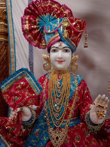 Leicester Temple (ISSO) Murti Darshan