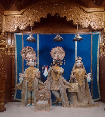 Leicester Temple (ISSO) Murti Darshan