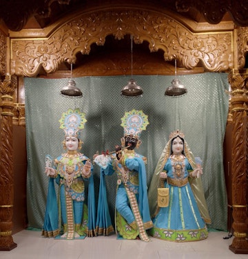 Leicester Temple (ISSO) Murti Darshan