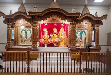 Leicester Temple (ISSO) Murti Darshan