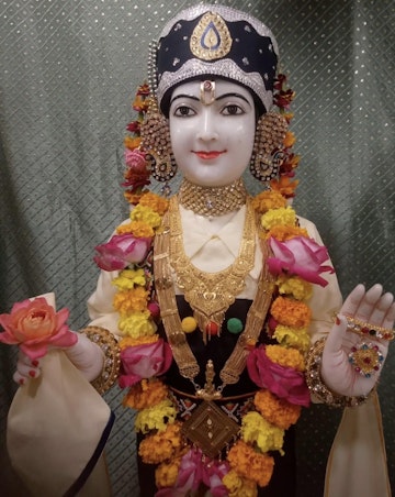 Leicester Temple (ISSO) Murti Darshan