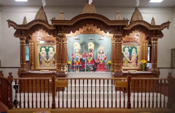 Leicester Temple (ISSO) Murti Darshan