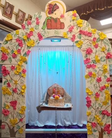 Leicester Temple (ISSO) Murti Darshan