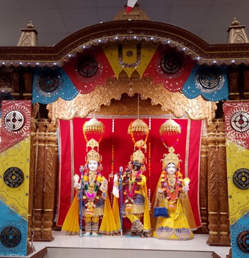 Leicester Temple (ISSO) Murti Darshan