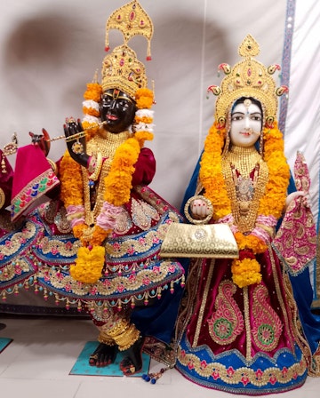 Leicester Temple (ISSO) Murti Darshan