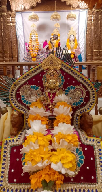 Leicester Temple (ISSO) Murti Darshan