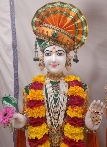 Leicester Temple (ISSO) Murti Darshan