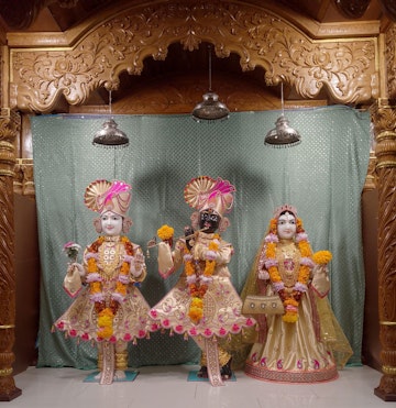 Leicester Temple (ISSO) Murti Darshan