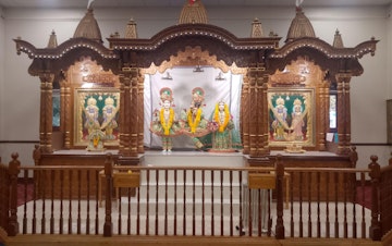 Leicester Temple (ISSO) Murti Darshan